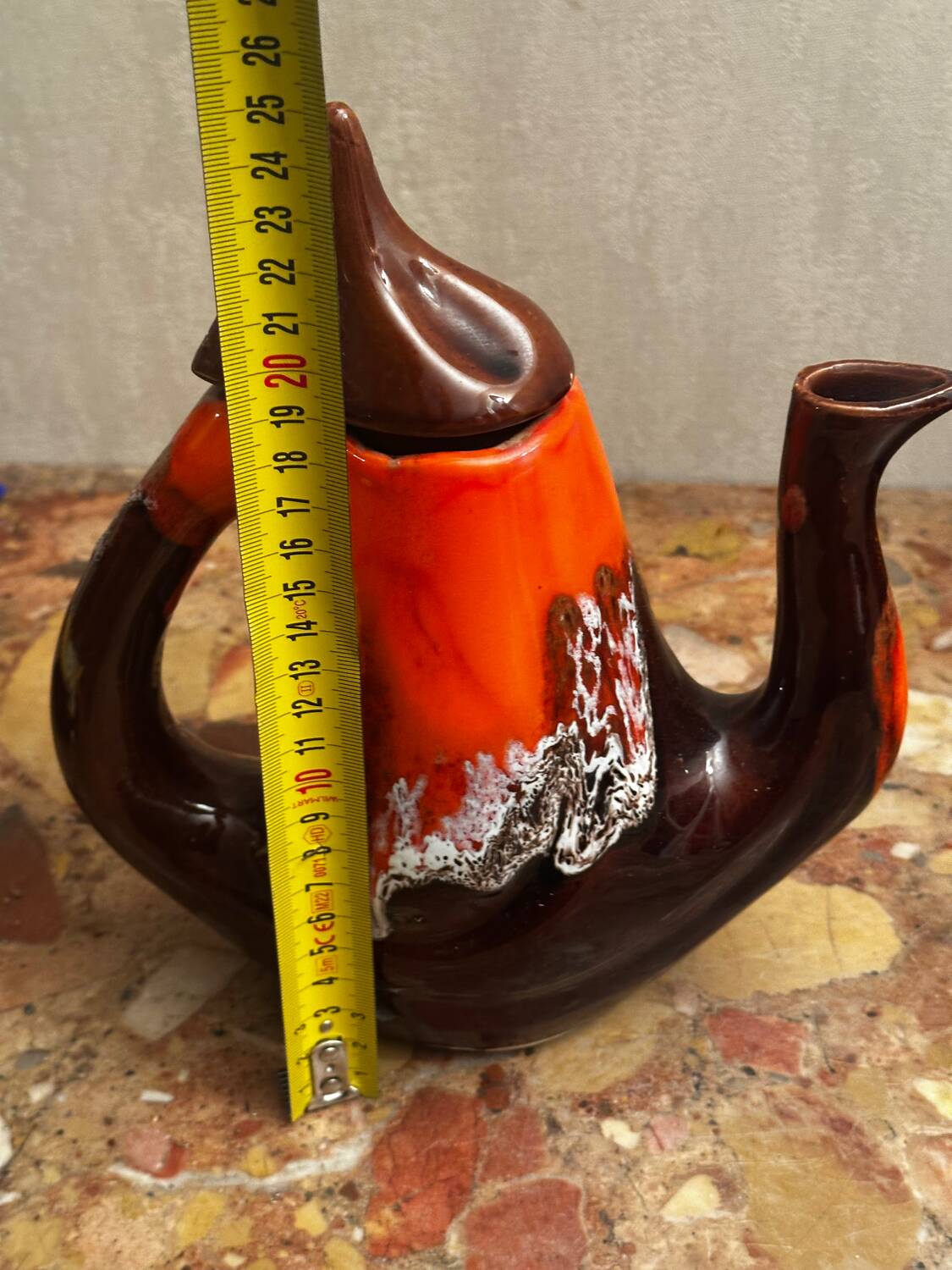 Cafetière céramique émaillée artisanale couleur rouge signée Valérie - Arts de la table