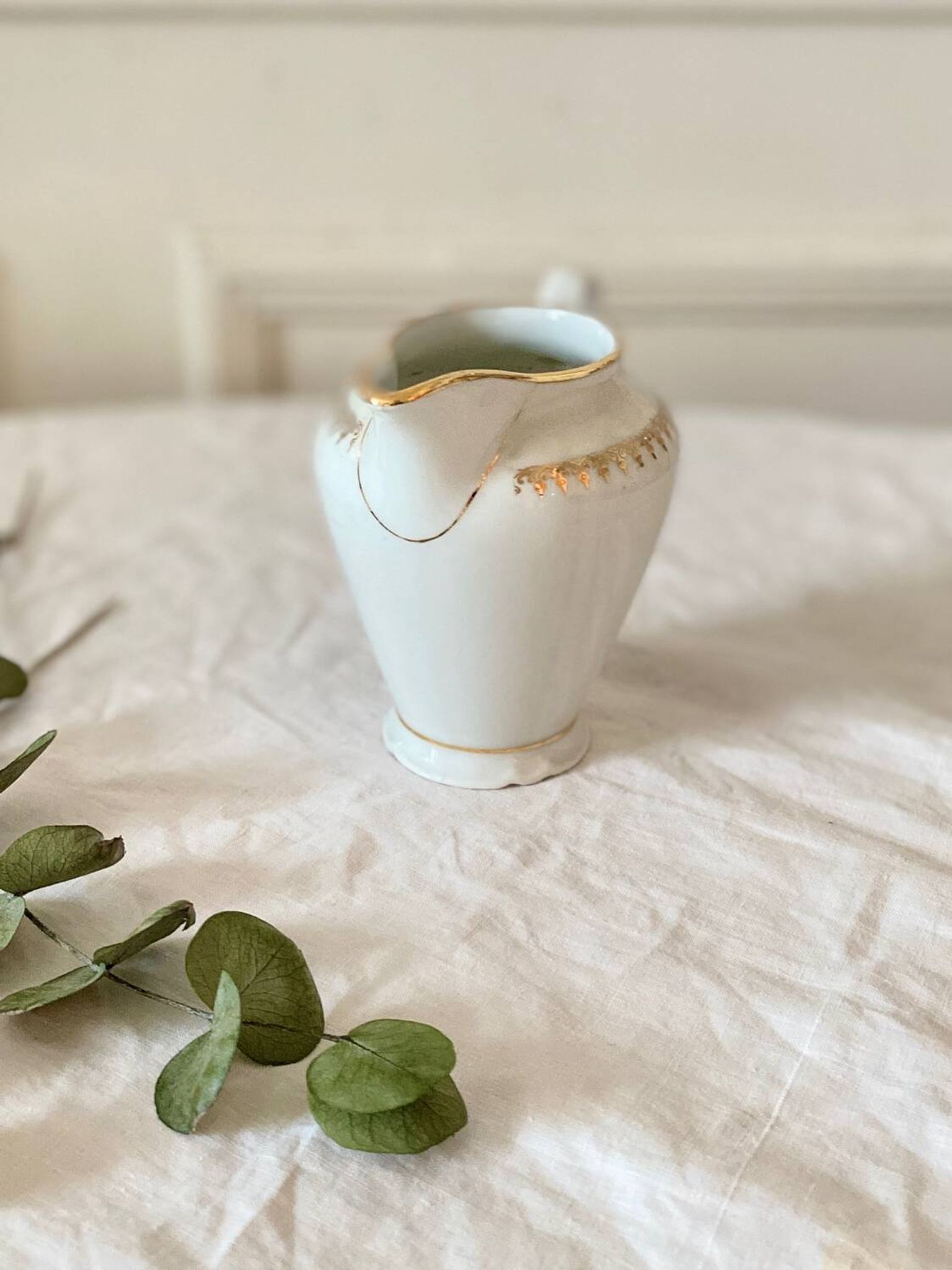 Fine porcelain milk jug from SOLOGNE France