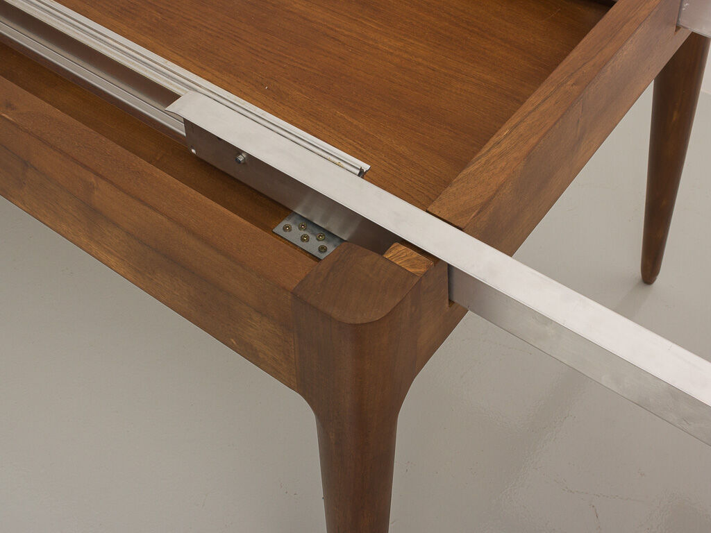 Custom-made solid walnut dining table with 4 extensions, for 6 to 16 people