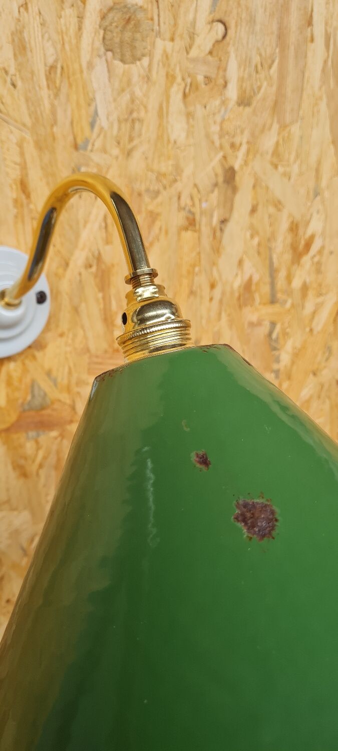 Vintage wall lamp in enamelled sheet metal