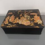 Large Napoleon III Box in boiled cardboard with Asian decor