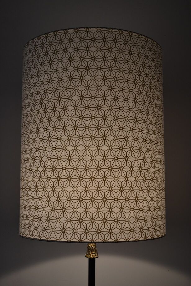 Vintage tripod lamp from the 60s