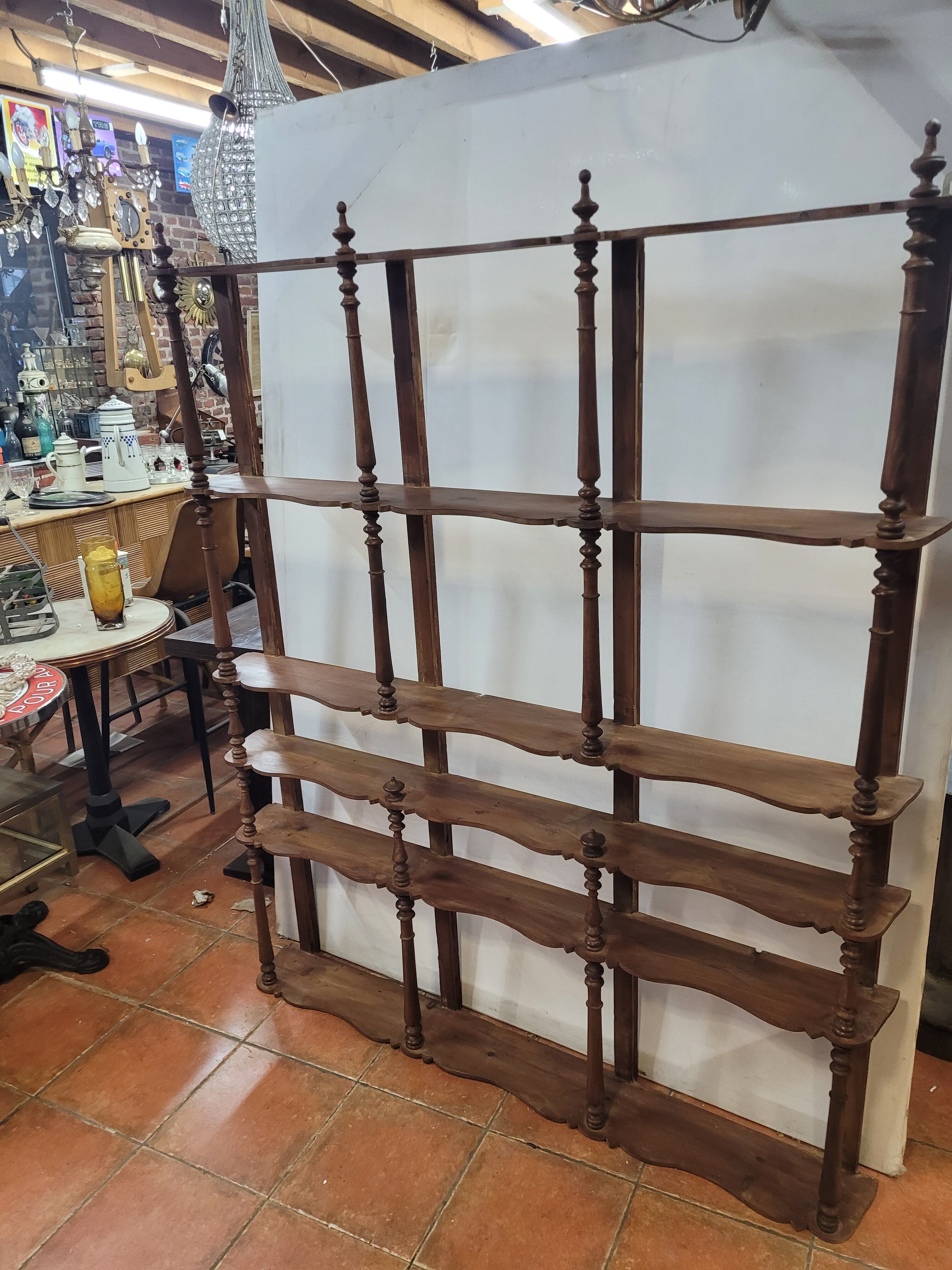 Old bar rear glass maker