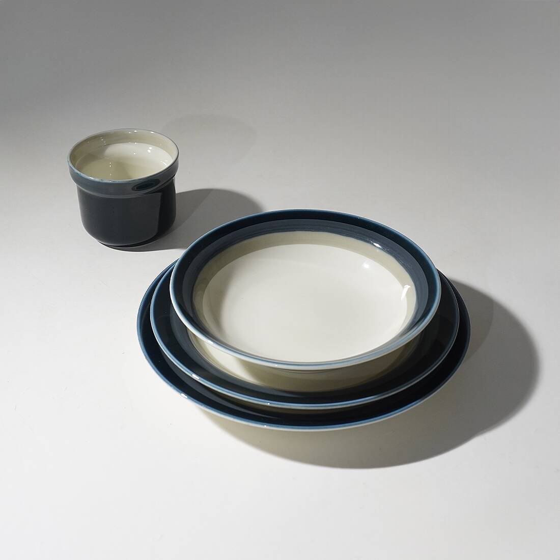 “Eco” Dinnerware Set by Giovanni Garibaldi for Ginori, 1970s