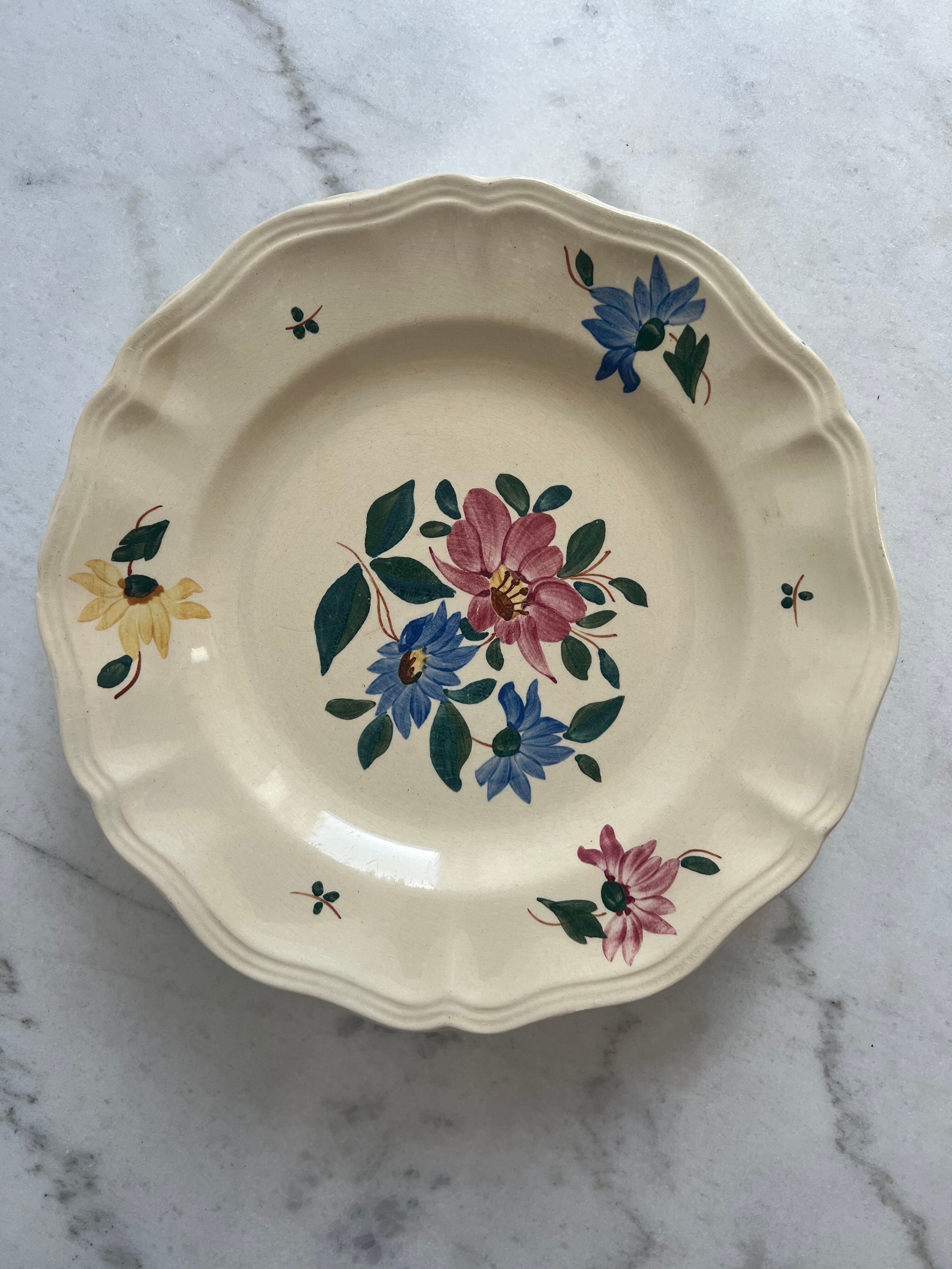 Set of 4 flat plates Sarreguemines and Digoin