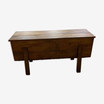 Solid wood maie