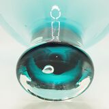Grand vase sur pied en verre sarcelle
