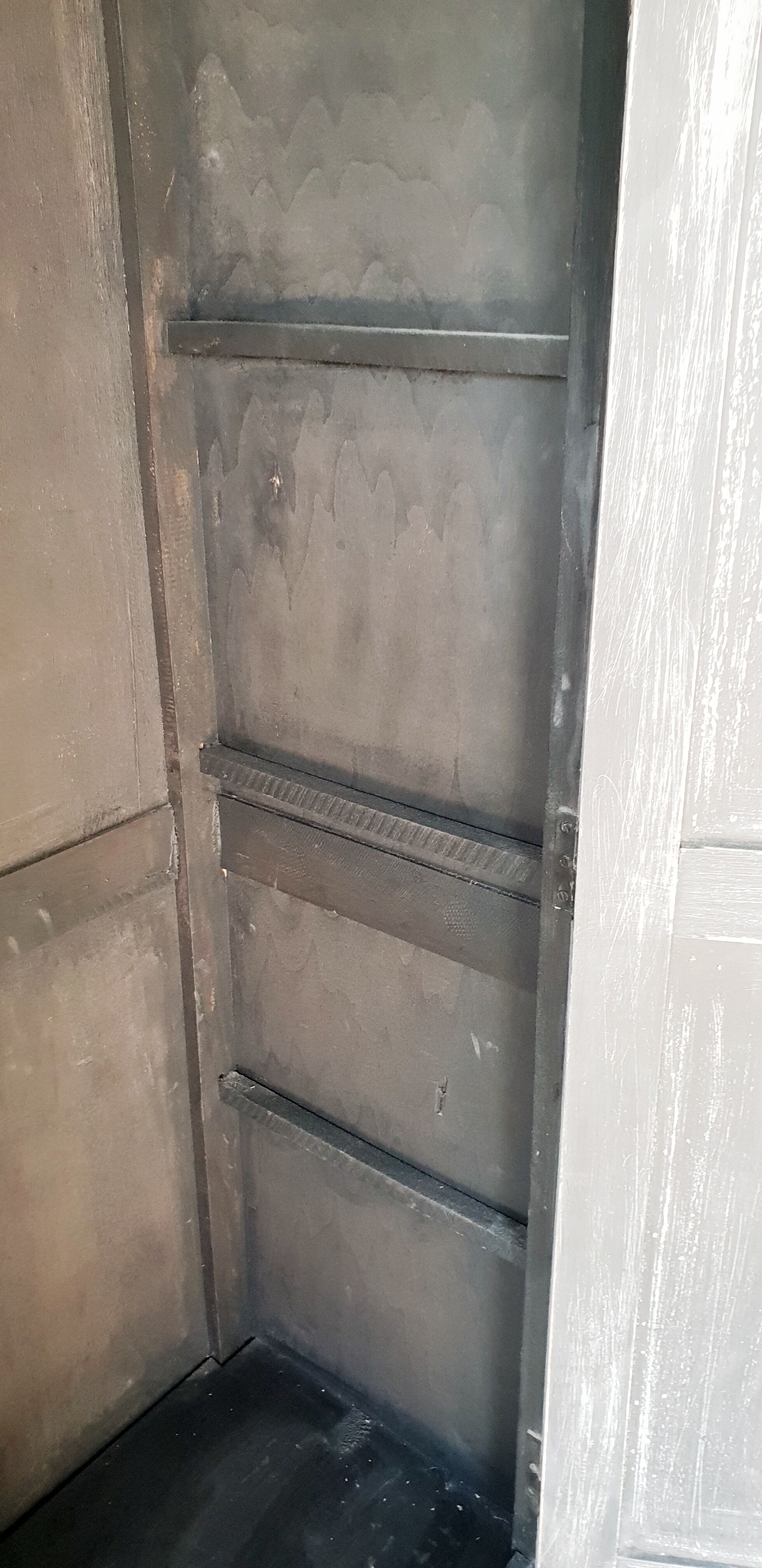 Armoire parisienne  vintage