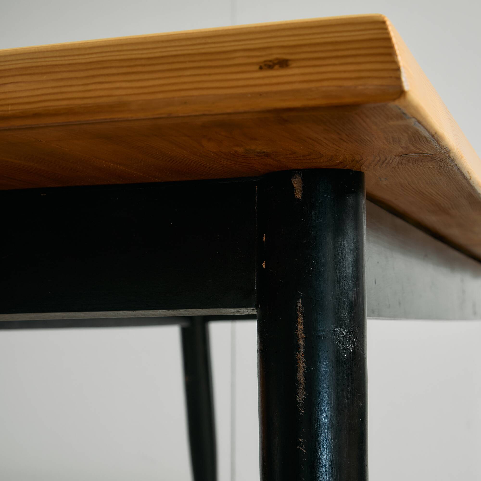 Long Canadian Pine Table with Black Legs
