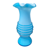 Vase opaline bleue