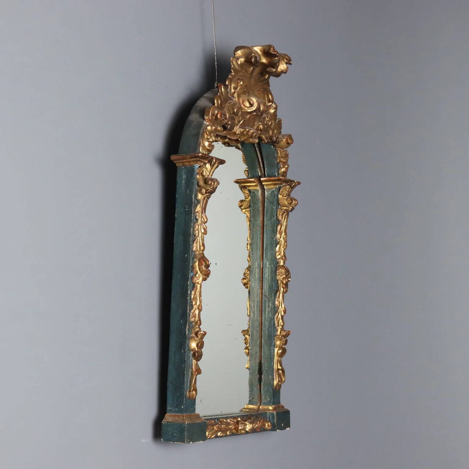 Carved and gilded wooden mirror - Italy 19th century