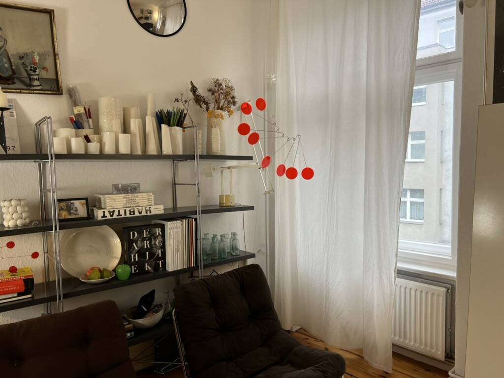 Mobile 22 red
