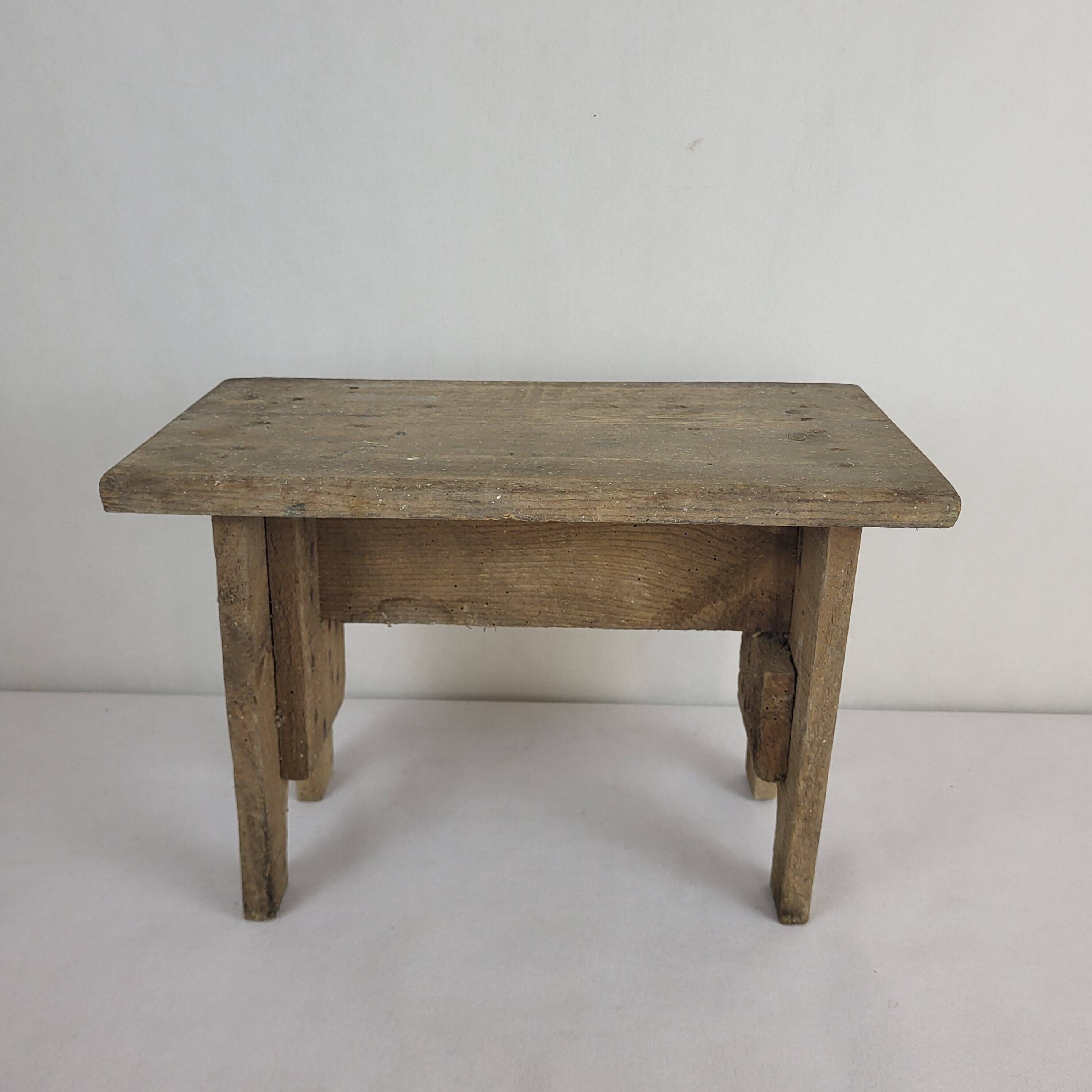 Wooden bench / stool