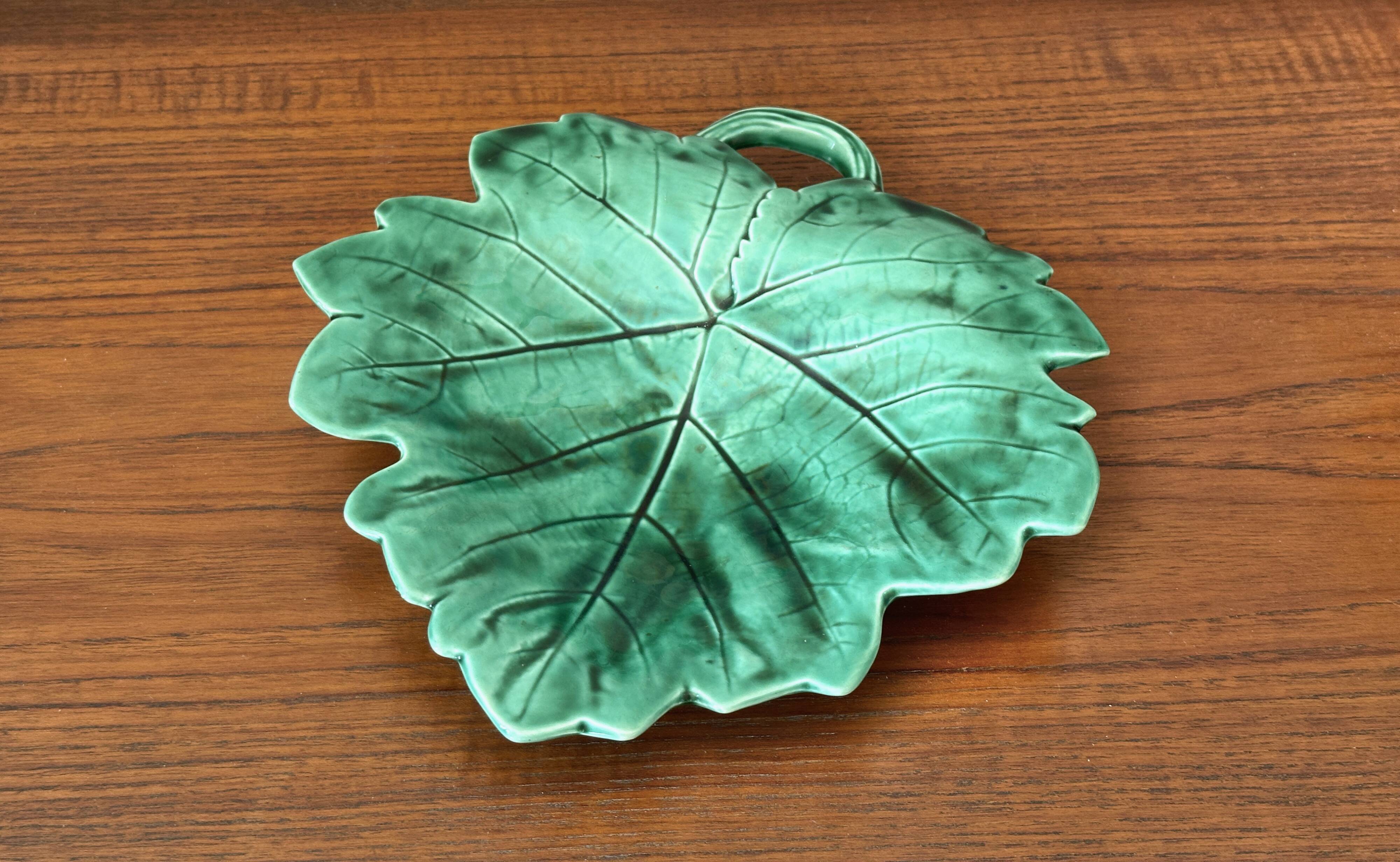 Vintage barbotine leaf faience dish empty pocket Sarreguemines