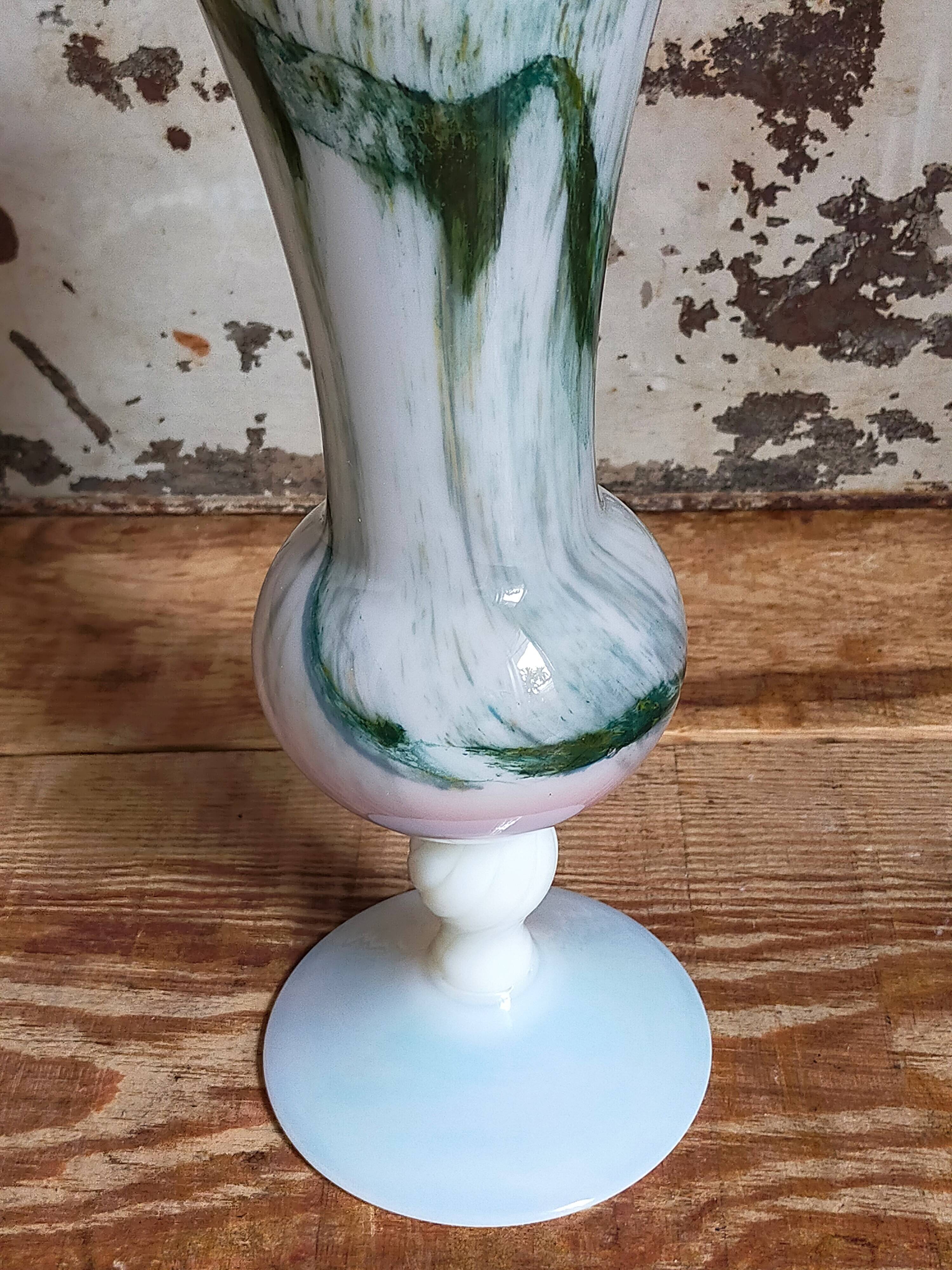 Vase on foot in opaline and vintage blown glass 30 cm
