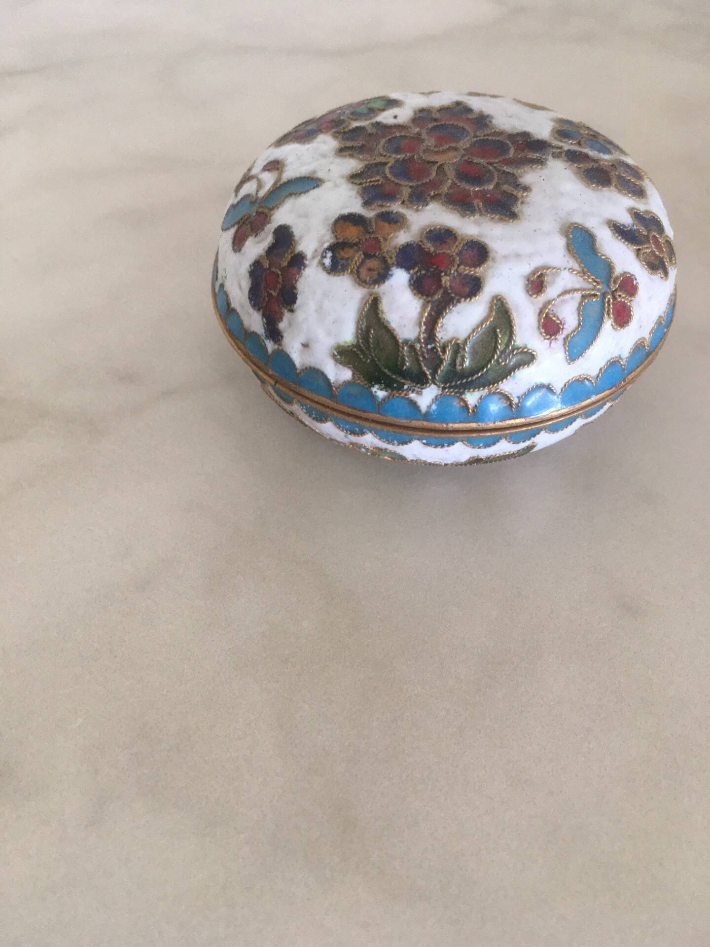 Boite ancienne emaux metal cloisonne