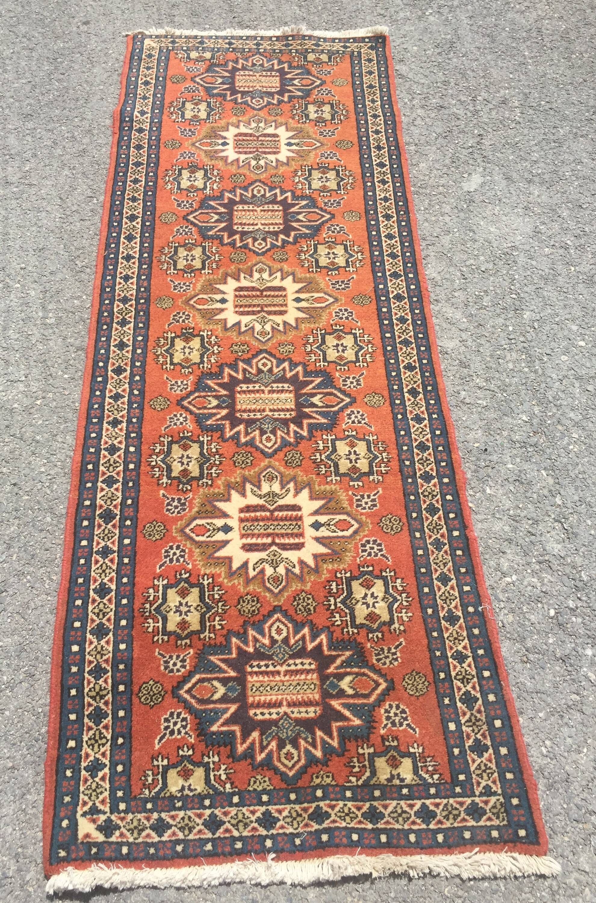 Carpet of orient iran ardabil Persian: 0.70 X 2.05 meters