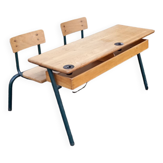 Double school desk