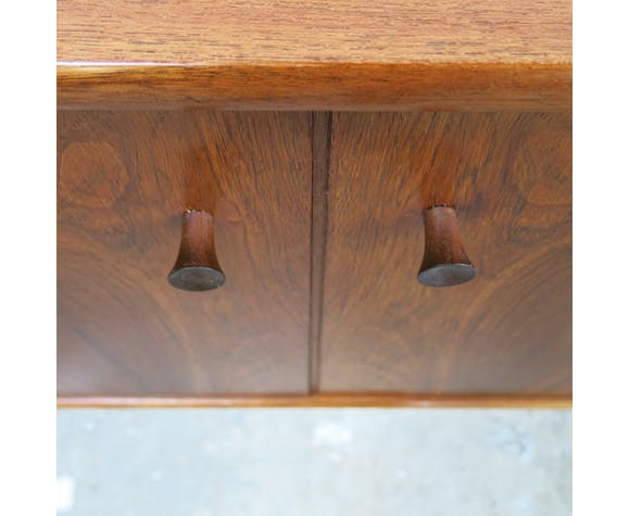 Enfilade en teck et bois de rose pour Younger années 60