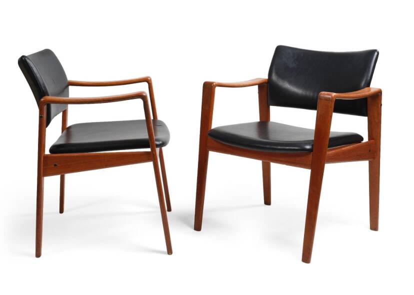 Paire de fauteuils en teck, Komfort Möbler