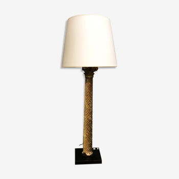 Lampe en bois doré, XXe siècle