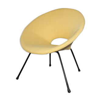 Fauteuil jaune rond italien du milieu du siècle