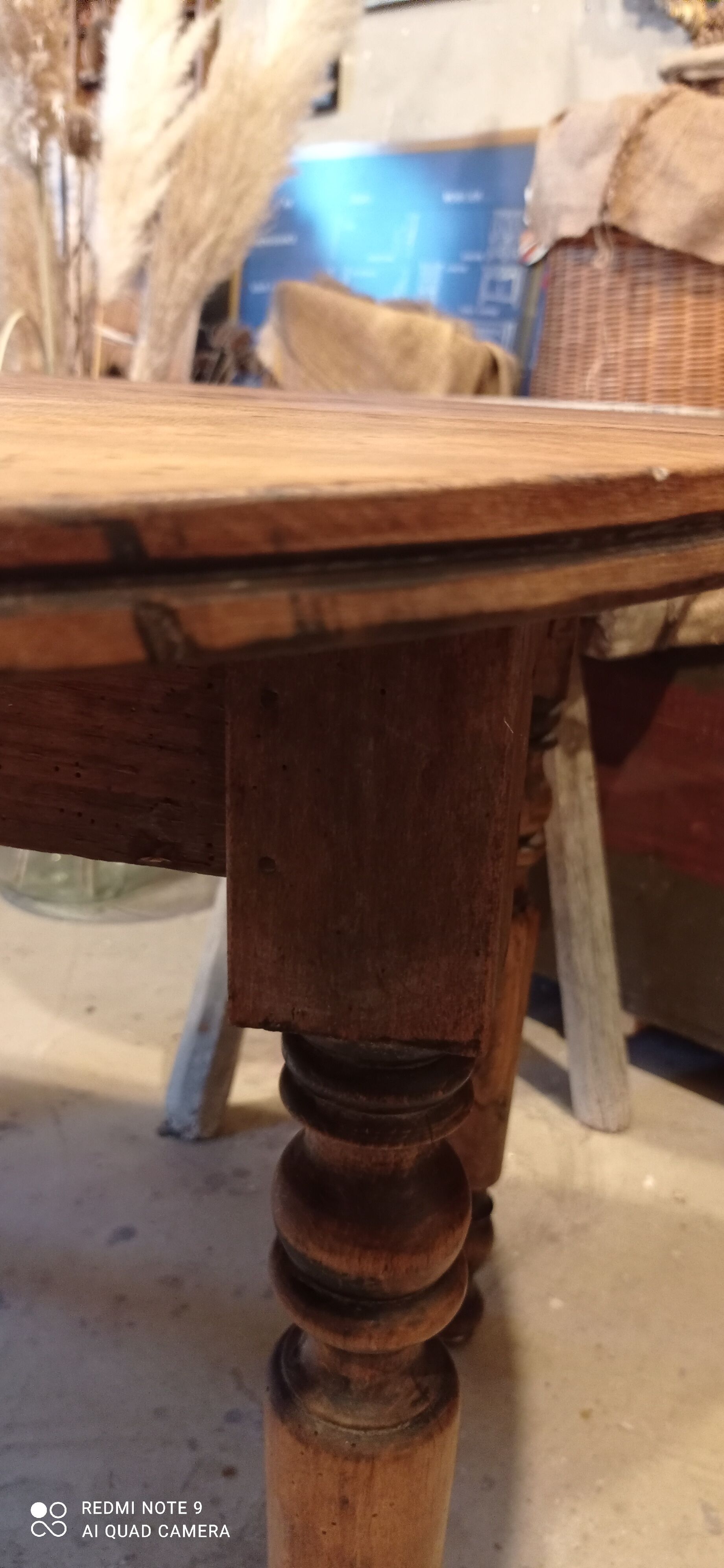 Flap farmhouse table