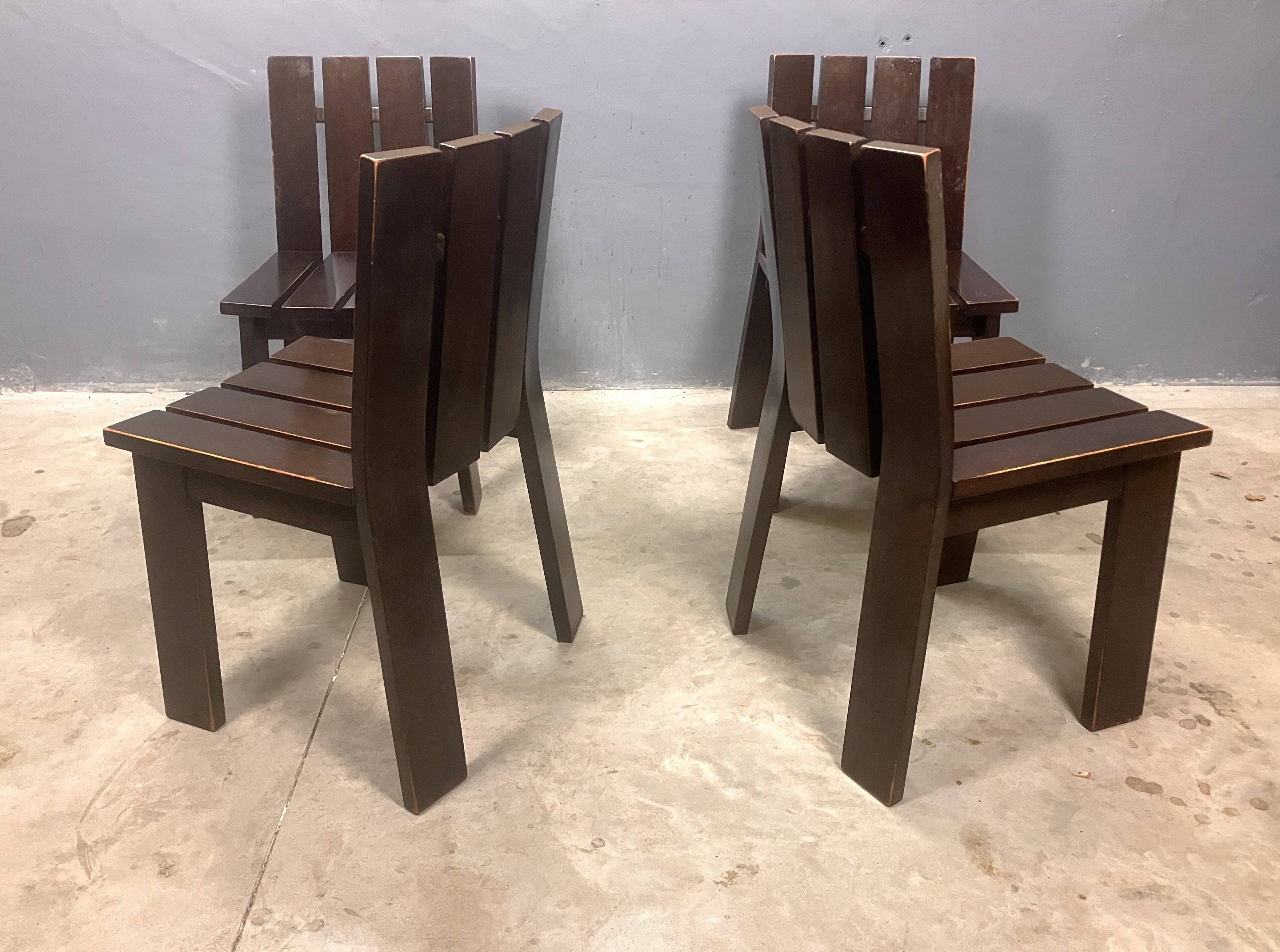 Chaises de salle à manger brutalistes et modernistes des années 70 en bois marron architectural