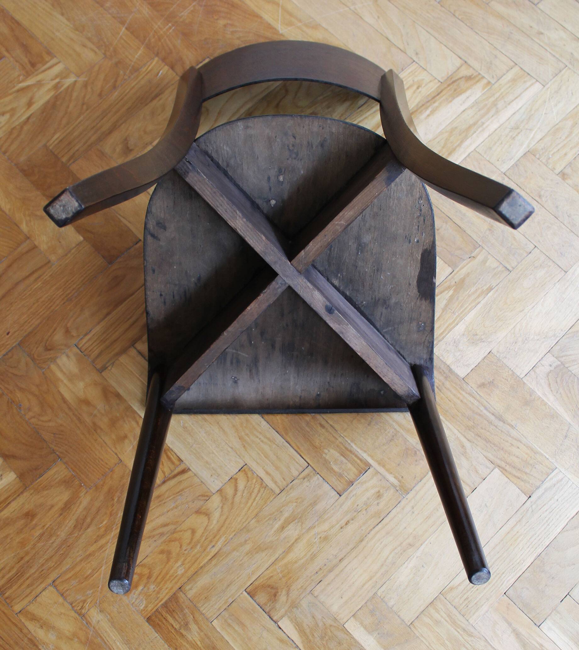 Chaises H-353 par Jindřich Halabala pour UP Brno, années 1930.
