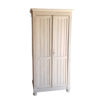 Armoire parisienne ancienne