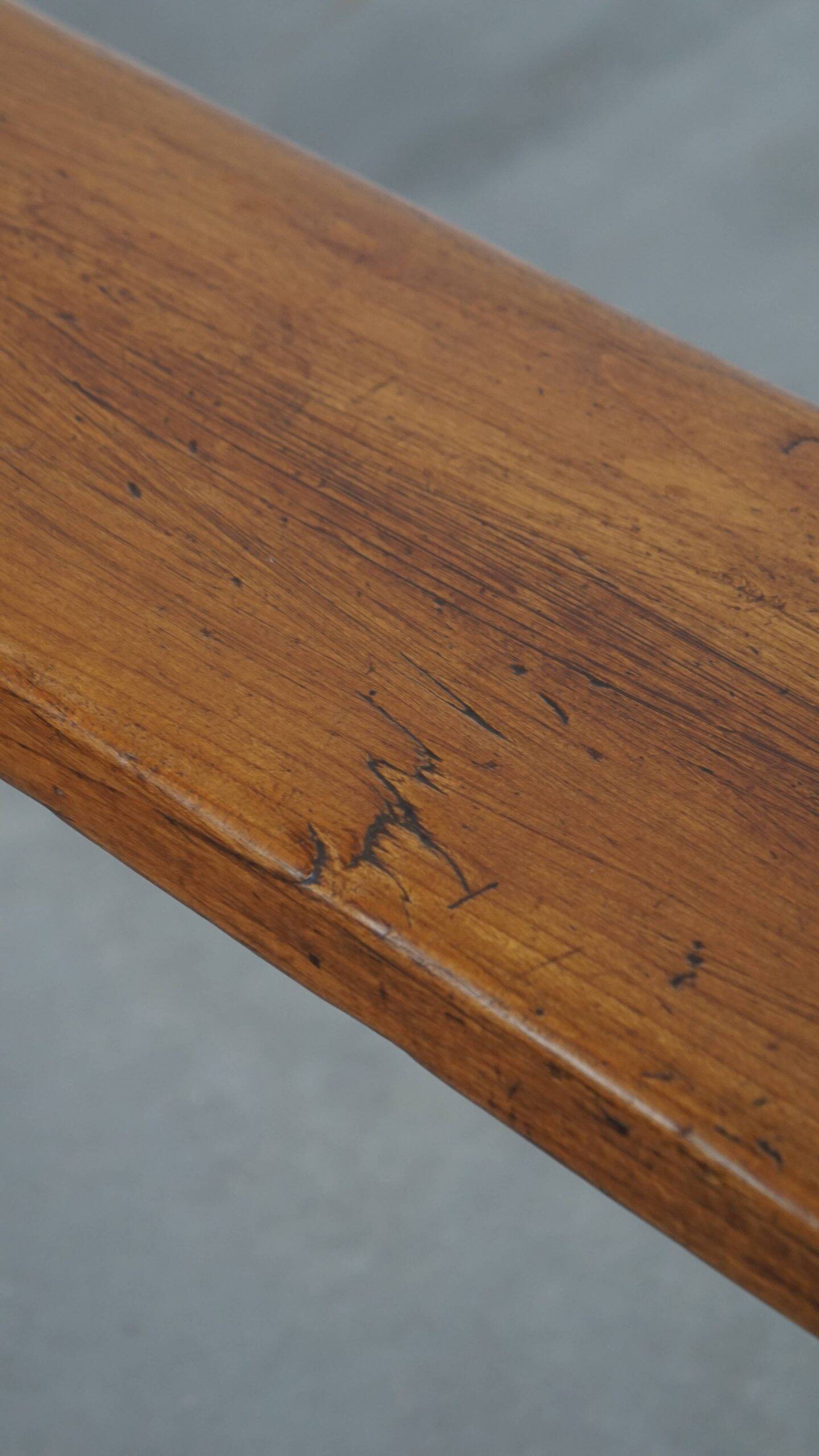 Banc antique en bois, France