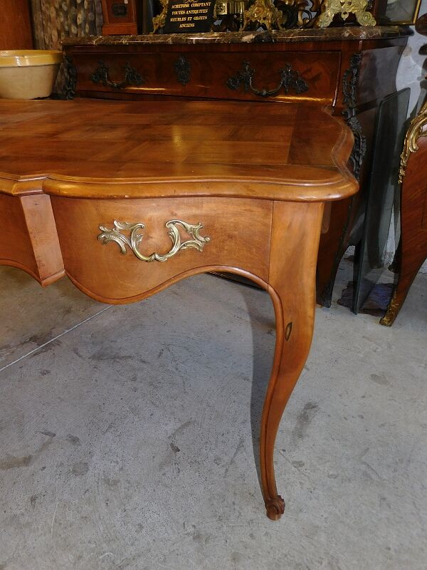 Bureau 3 tiroirs style Louis XV