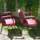 Chaises en skaï rouge années 60