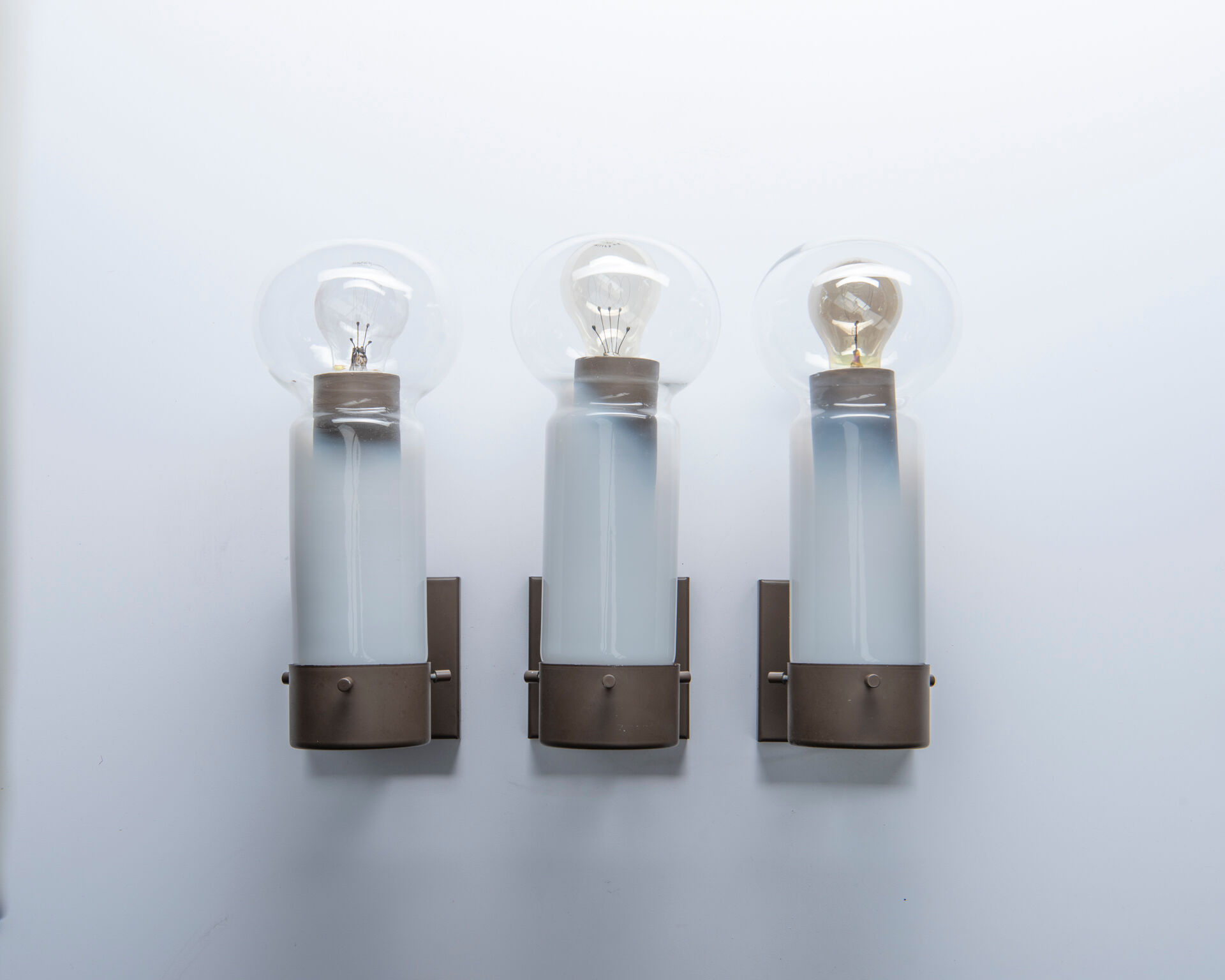 'Zandloper/Dauwdruppel' Wall Lamp, RAAK Amsterdam, 1970's