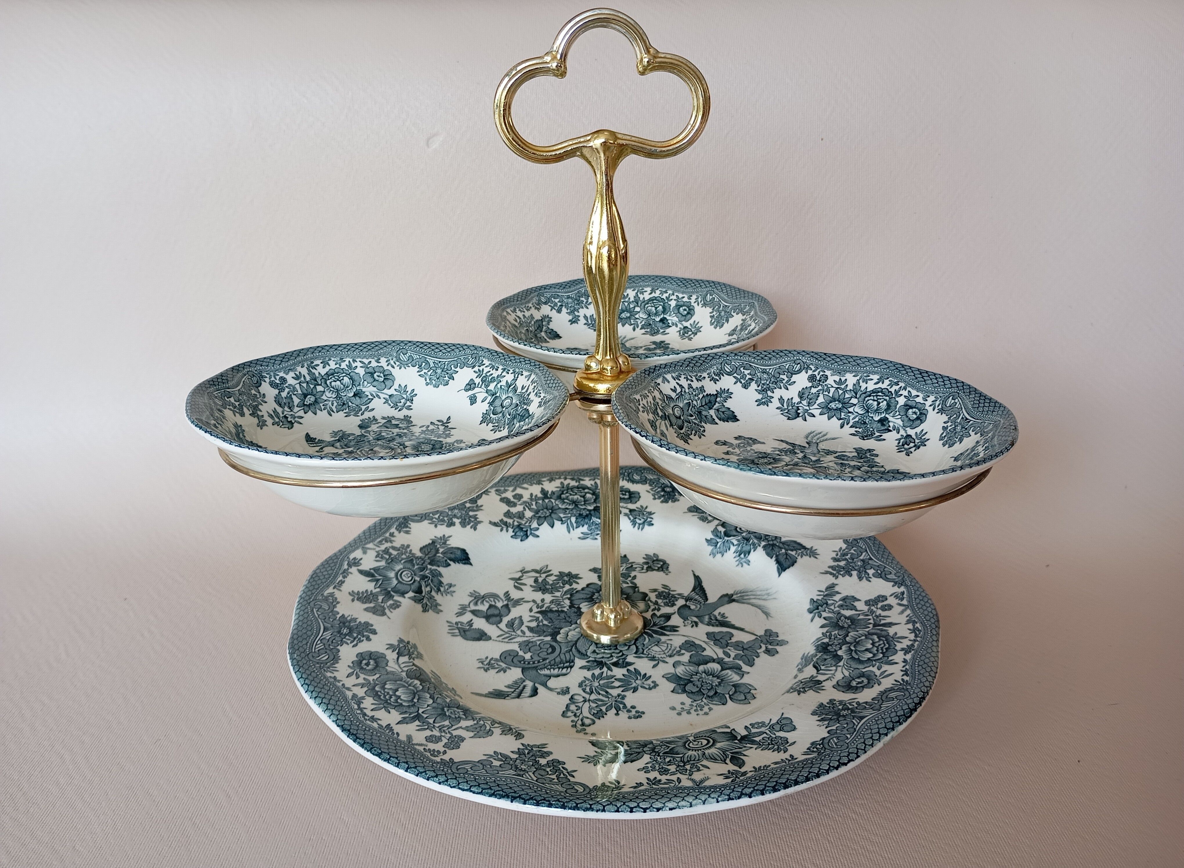 Servant 'Asiatic Pheasants' Enoch Wedgwood