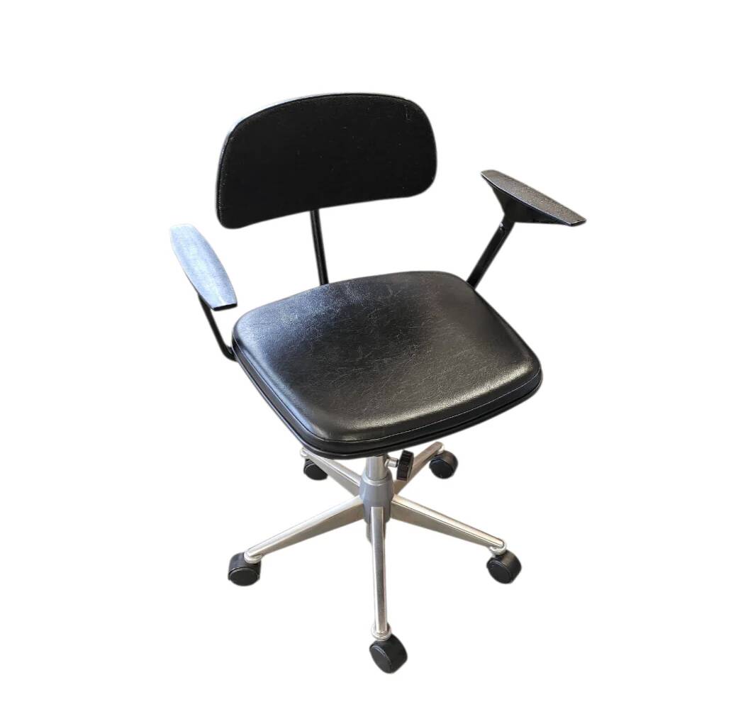 Mid-century desk chair by Friso Kramer for Ahrend de Cirkel / 1960s