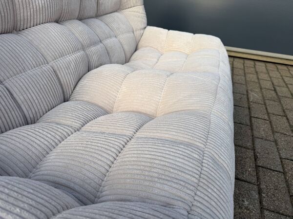 Ligne Roset Kashima 2 places Beige Velours côtelé