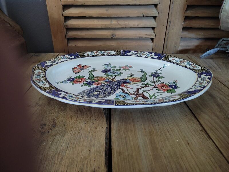 Large Porcelain Dish decoration Birds Peacocks Ancient