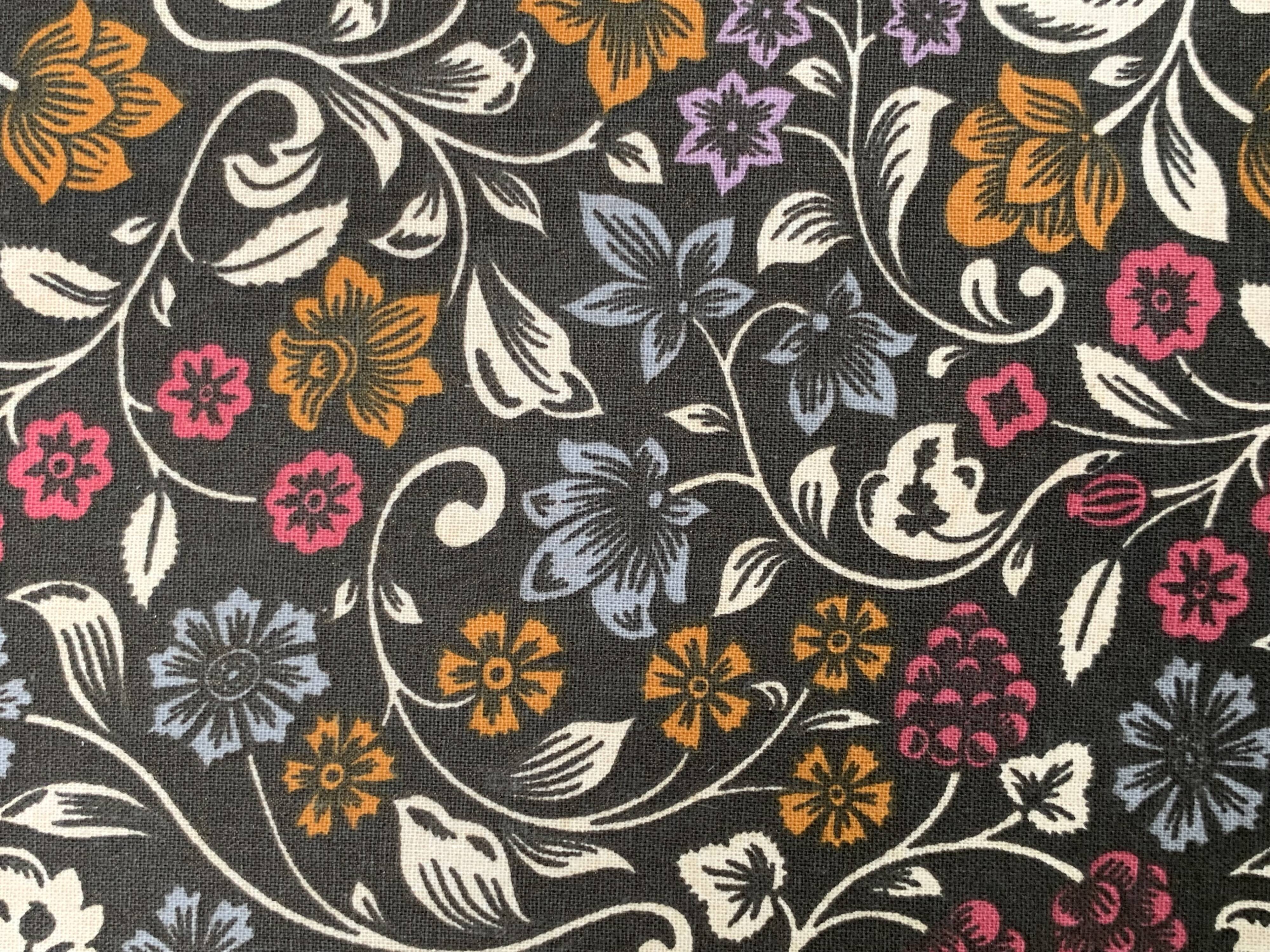 Pair of vintage Louis XV style bedside tables