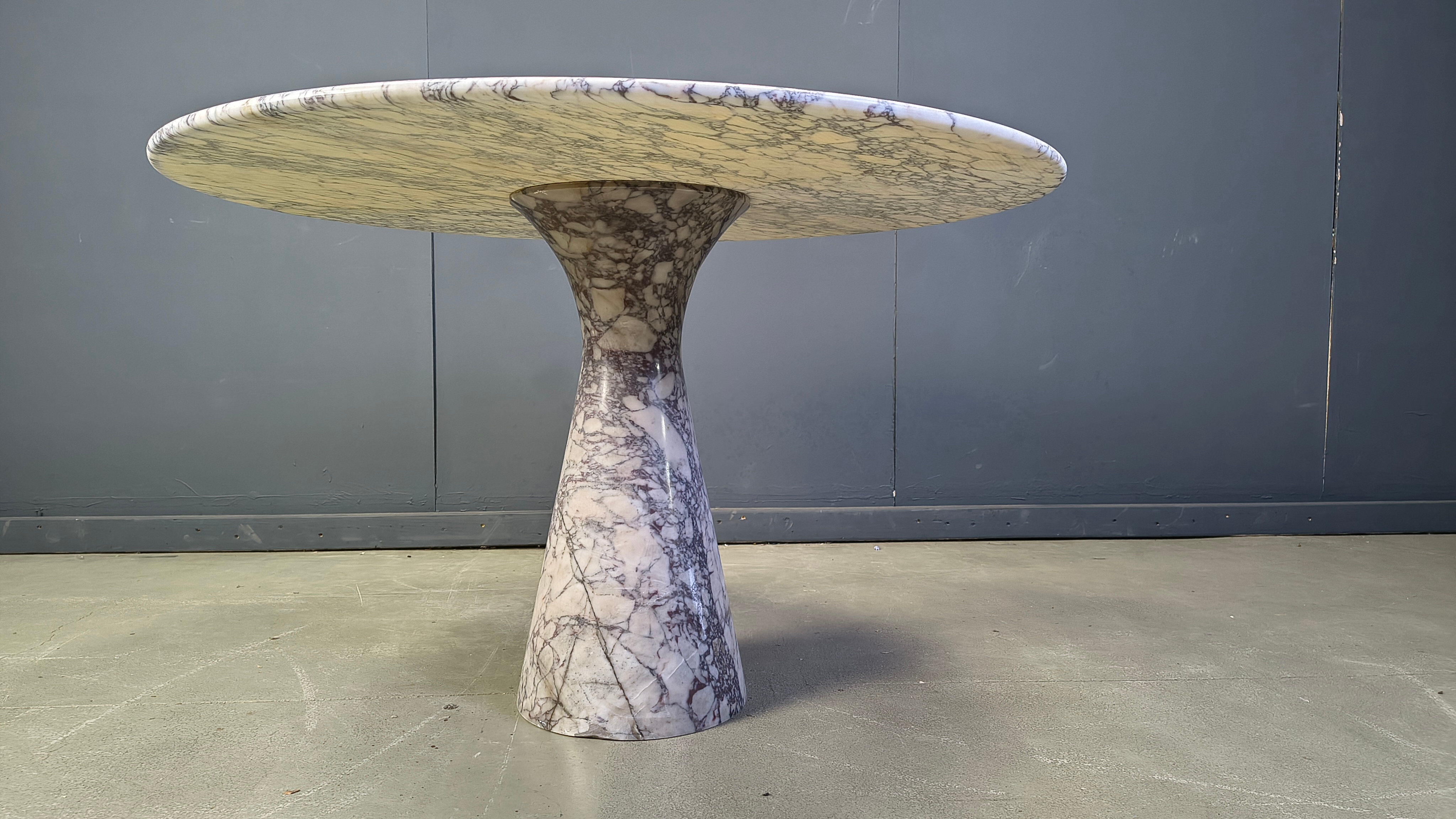 Vintage round marble dining table, 1970s