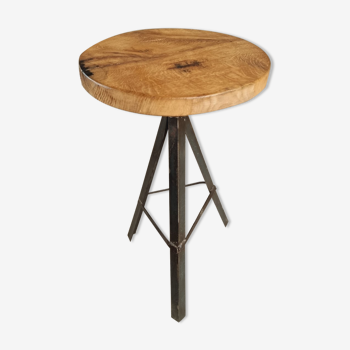 Industrial side table plant table oak with iron leg