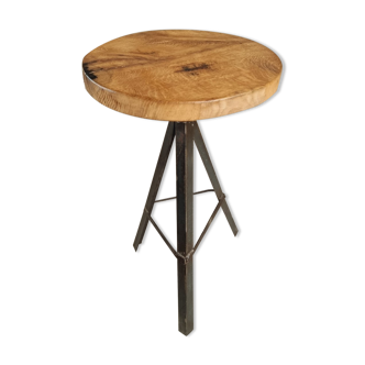 Industrial side table plant table oak with iron leg