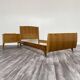 Lit simple et table de nuit attribués à Gio Ponti, années 1940, ensemble de 2