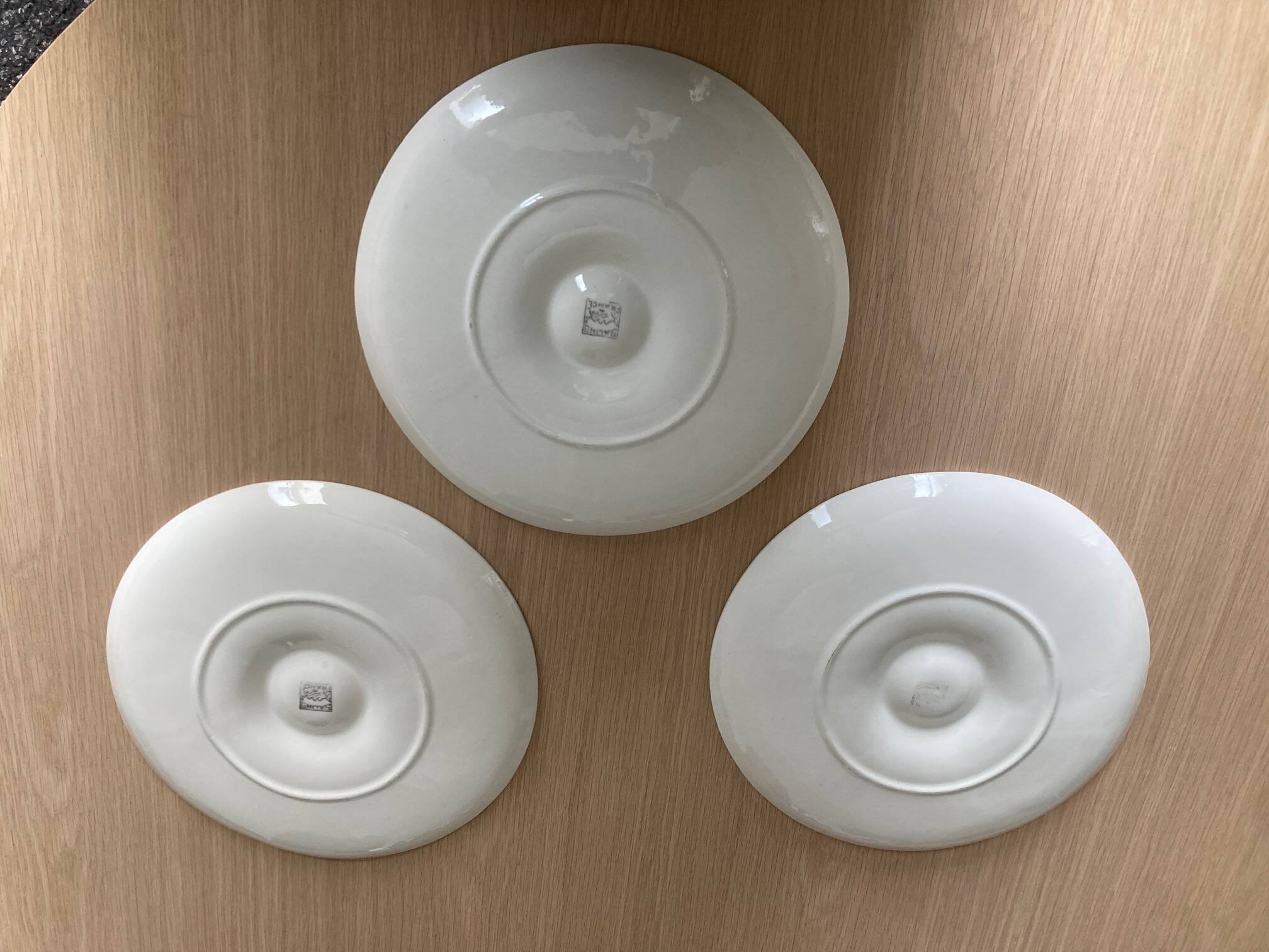 Salins oyster plates