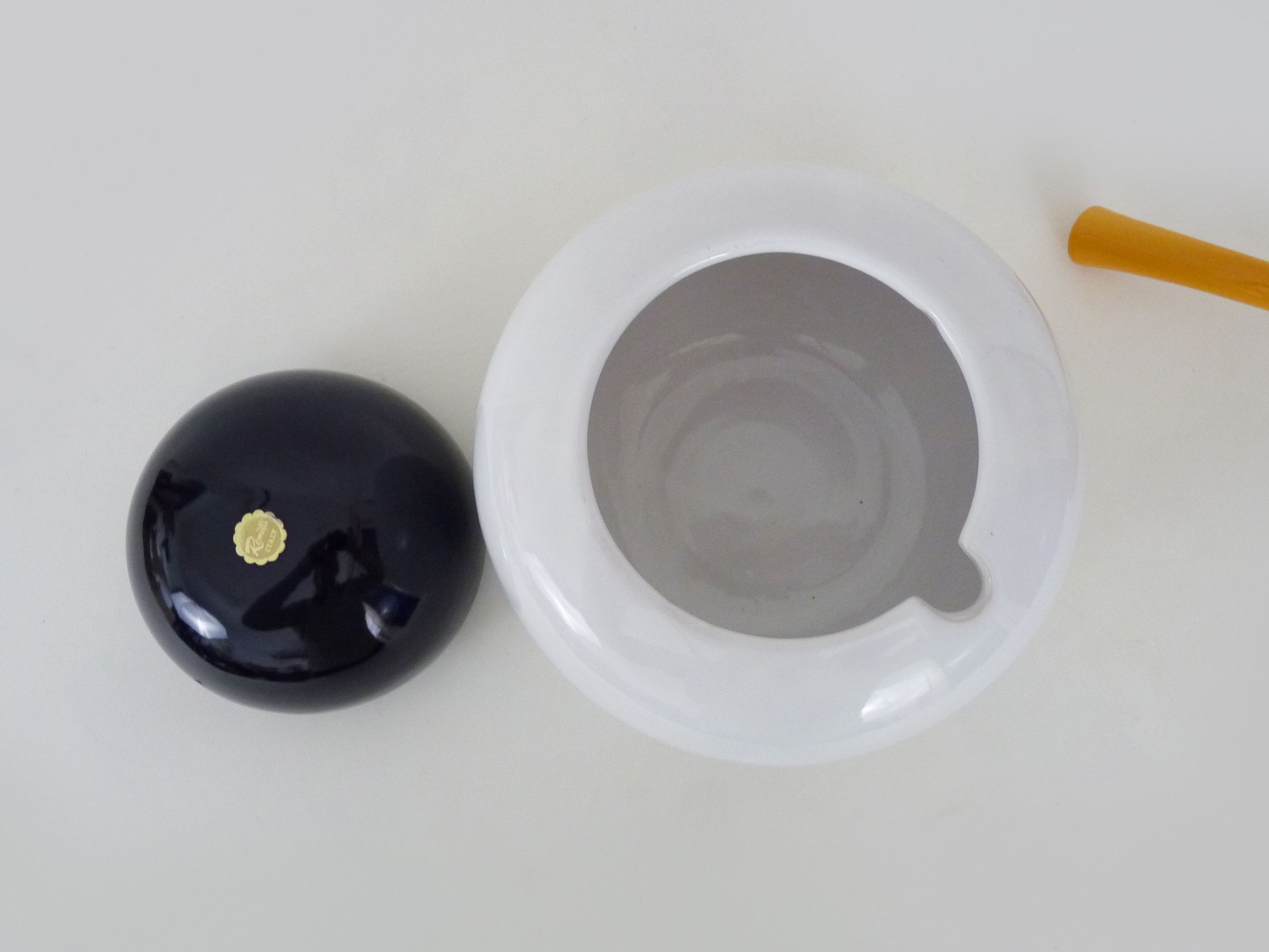 Italian ceramic saucière Rometti Italy. Ceramiche Rometti. Italian design. Year 80