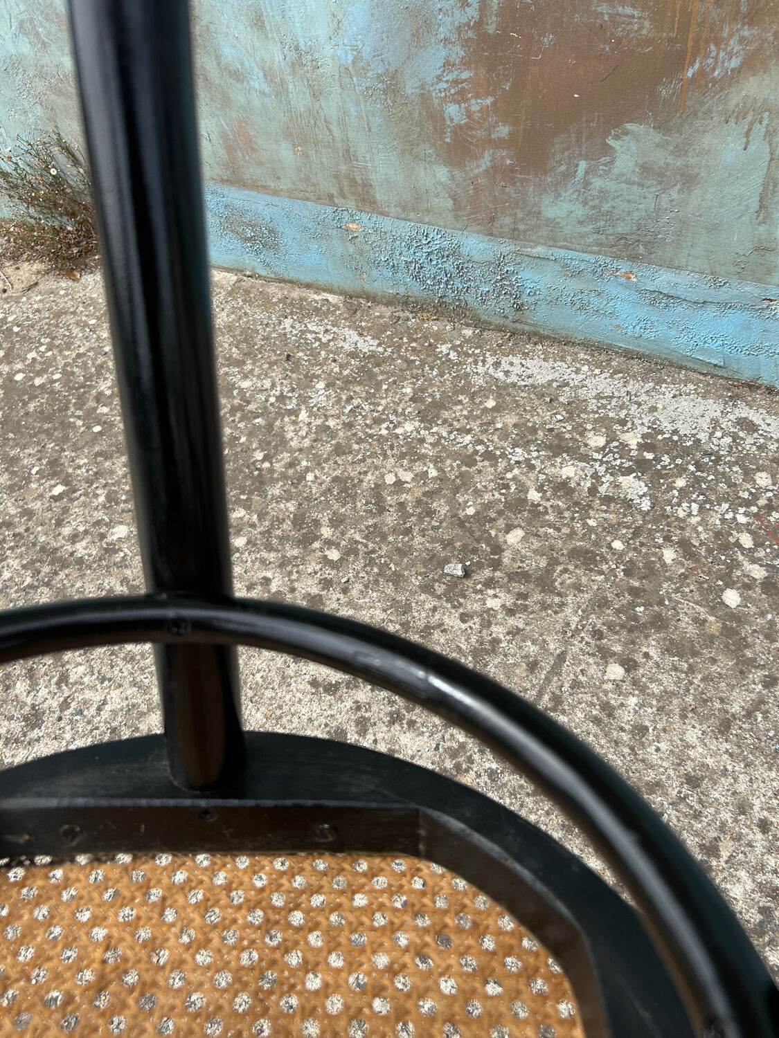 High rattan bar stools