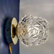 Applique / plafonnier globe vintage en verre moulé
