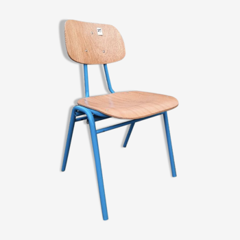 Wood and metal school chair