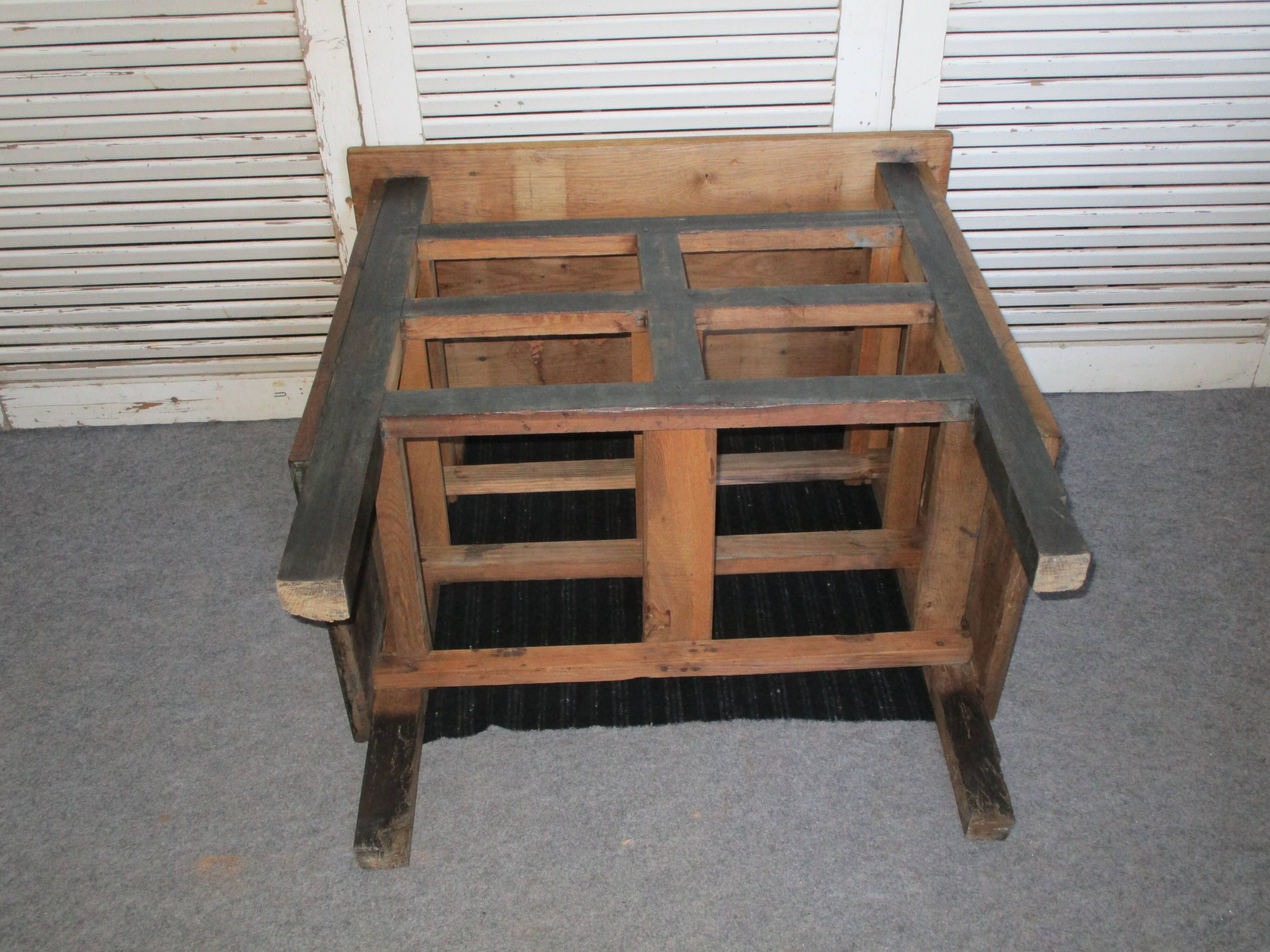 Old chest of drawers