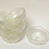 6 cups in chiseled glass